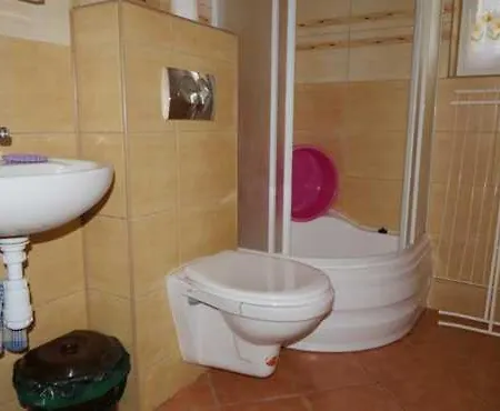 Siodemka W Dziwnowku Penzion Dziwnówek